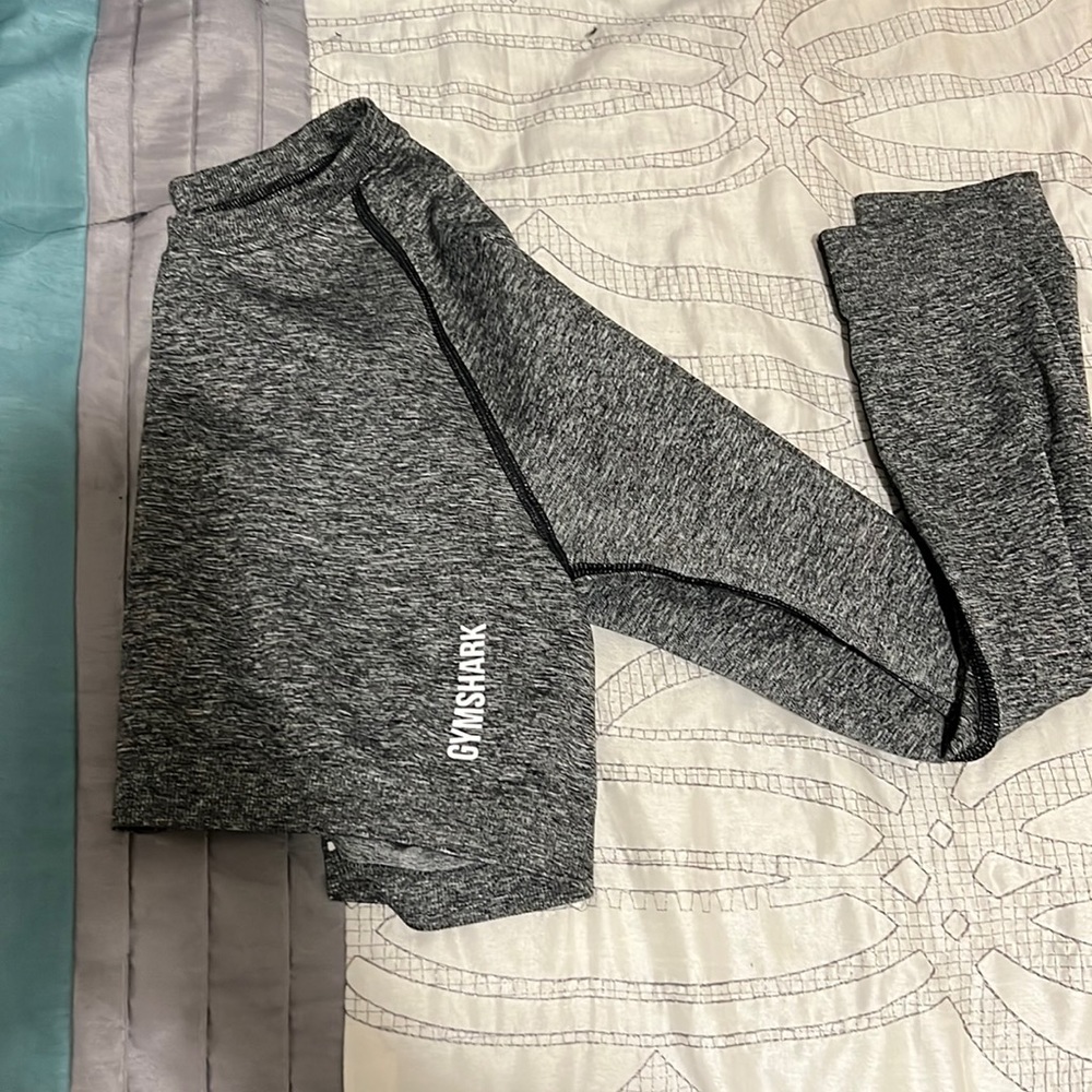 Gymshark crop top